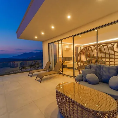 Luxurious Spacious With Sauna And Turkish Bath In Kalkan וילה קס