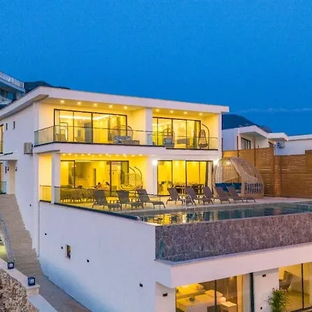 Luxurious Spacious With Sauna And Turkish Bath In Kalkan וילה קס