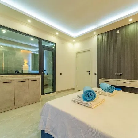 Luxurious Spacious Villa With Sauna And Turkish Bath In Kalkan *